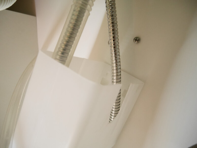 【DIY】Panasonic(パナソニック)洗面化粧台のシャワーホース水漏れ時の水受け容器の取り外し