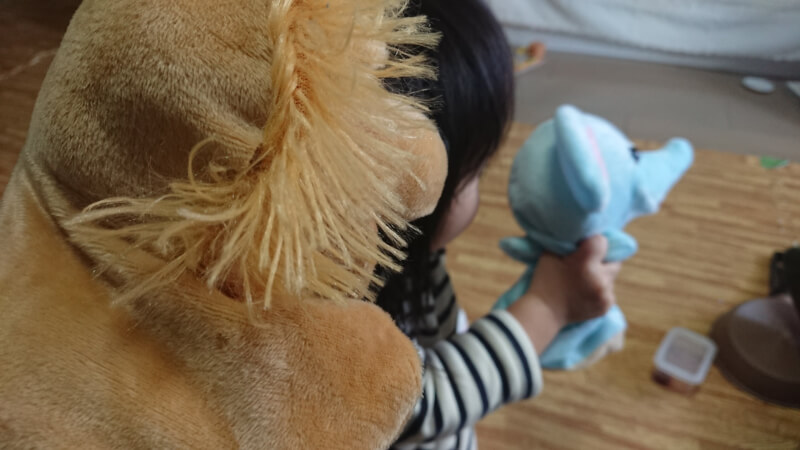 娘のおままごとで一緒に遊べる「ぬいぐるみや人形」【座るアンパンマンやハンドパペットの紹介】