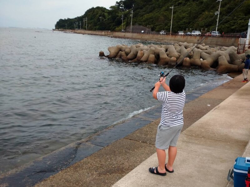 【大阪南部の岬町】ドライブついでにはじめて行くポイントで釣りをしたよ♪【深日漁港】