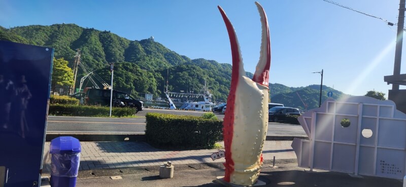 【鳥取県】「HATONOVA 三光丸 境港」の魚倉で朝から海鮮丼♪【おでかけ】