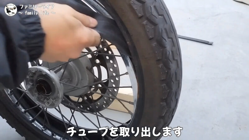 【バイク】エストレヤRSの前後タイヤの交換方法の紹介【ダンロップ TT100GP】