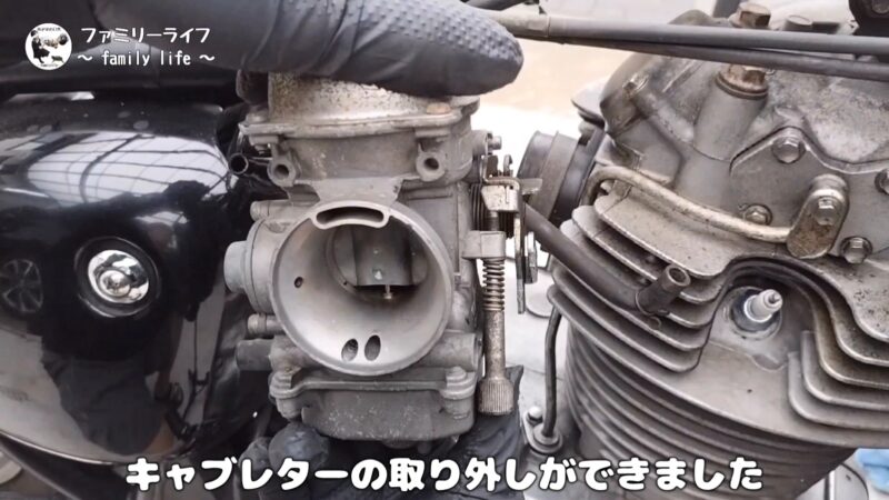 【バイク】キャブレターを外してひび割れしたインシュレーターの交換【カワサキ・エストレヤRS】