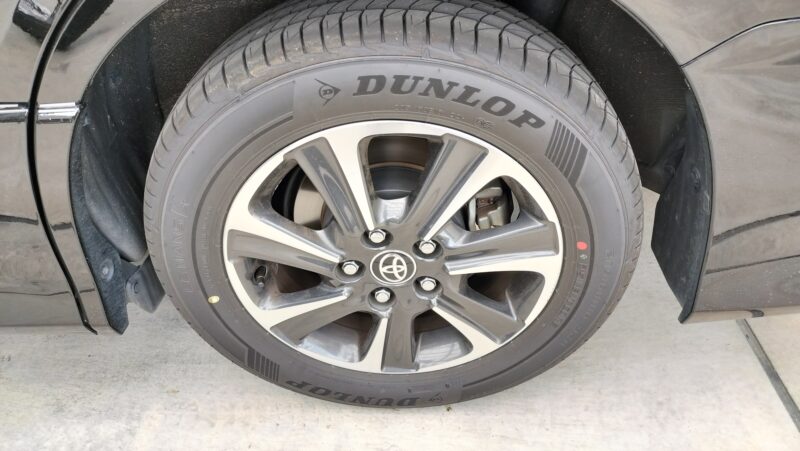 【ヴォクシー】ダンロップの「LE MANS V+(ル・マン ファイブ プラス)」にタイヤ交換!【乗り心地が快適】